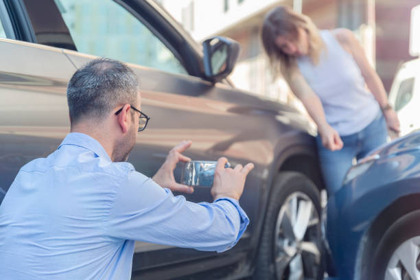 Professional Full Coverage Car Insurance technician working in Advance, NC